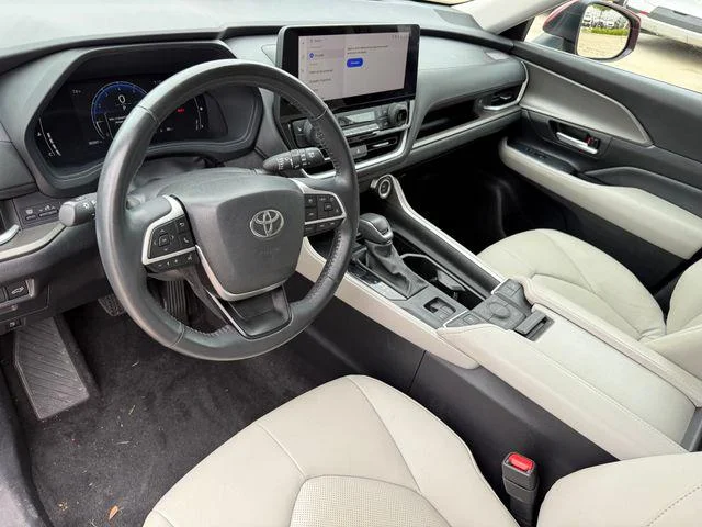 2024 Toyota Grand Highlander - Image 41