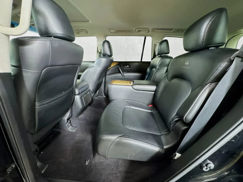 2013 INFINITI QX56 - Image 31