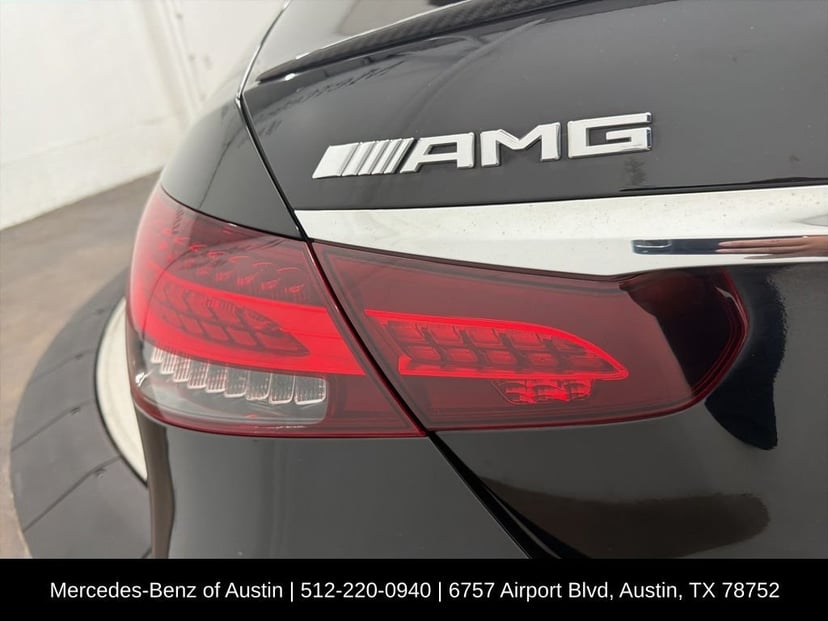 2022 Mercedes-Benz E-Class - Image 12