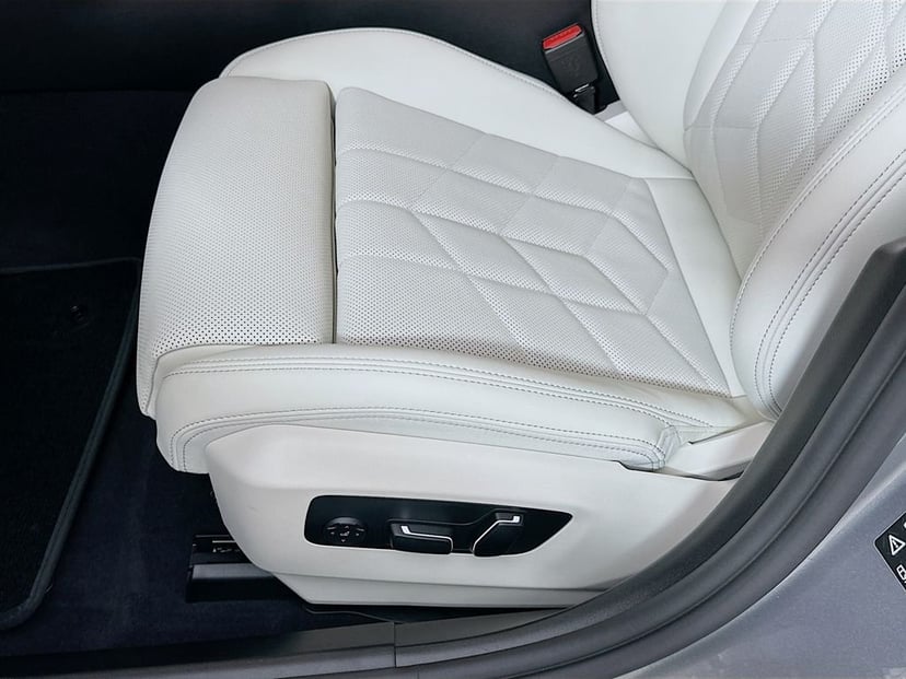 2026 BMW 5 Series - Image 21