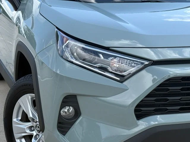 2021 Toyota RAV4 Hybrid - Image 3
