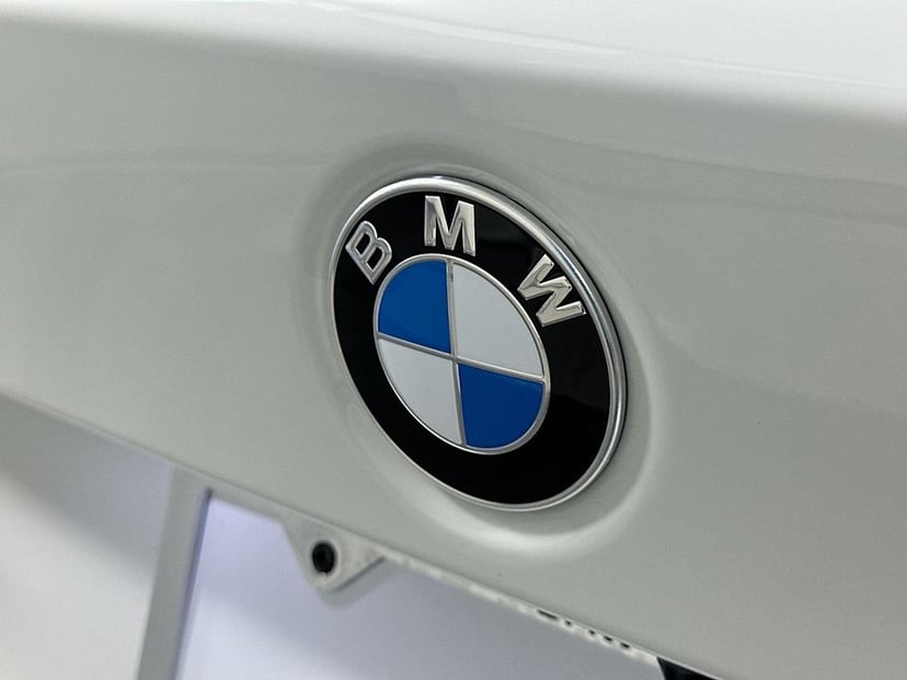 2026 BMW 3 Series - Image 22
