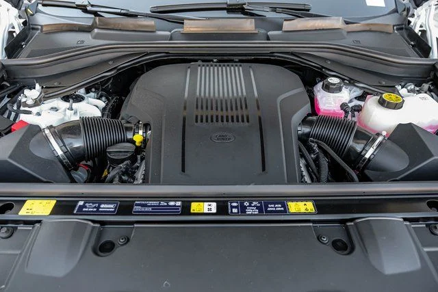 2026 Land Rover Range Rover - Image 51