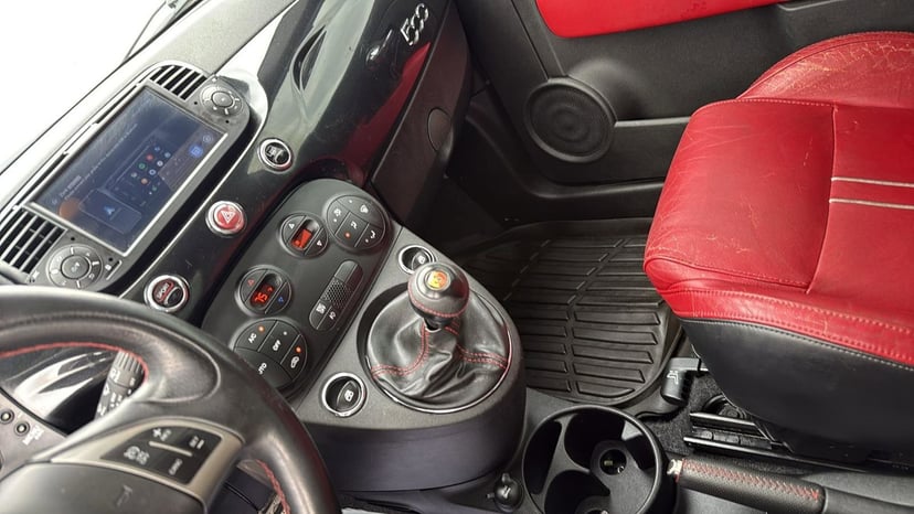 2012 Fiat 500 - Image 19