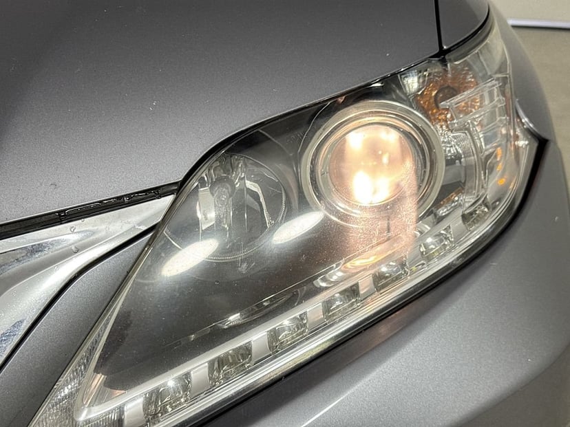 2015 Lexus RX - Image 38