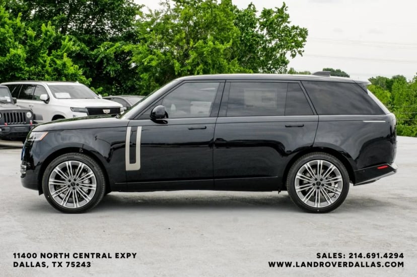 2026 Land Rover Range Rover - Image 9