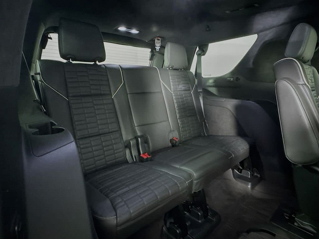 2023 CADILLAC Escalade - Image 38