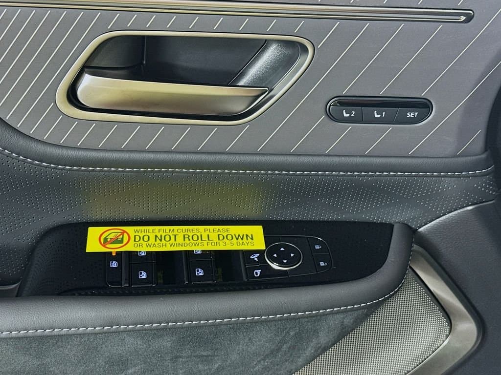 2026 INFINITI QX80 - Image 22