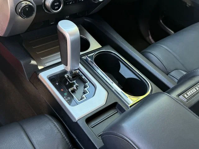 2019 Toyota Tundra - Image 18