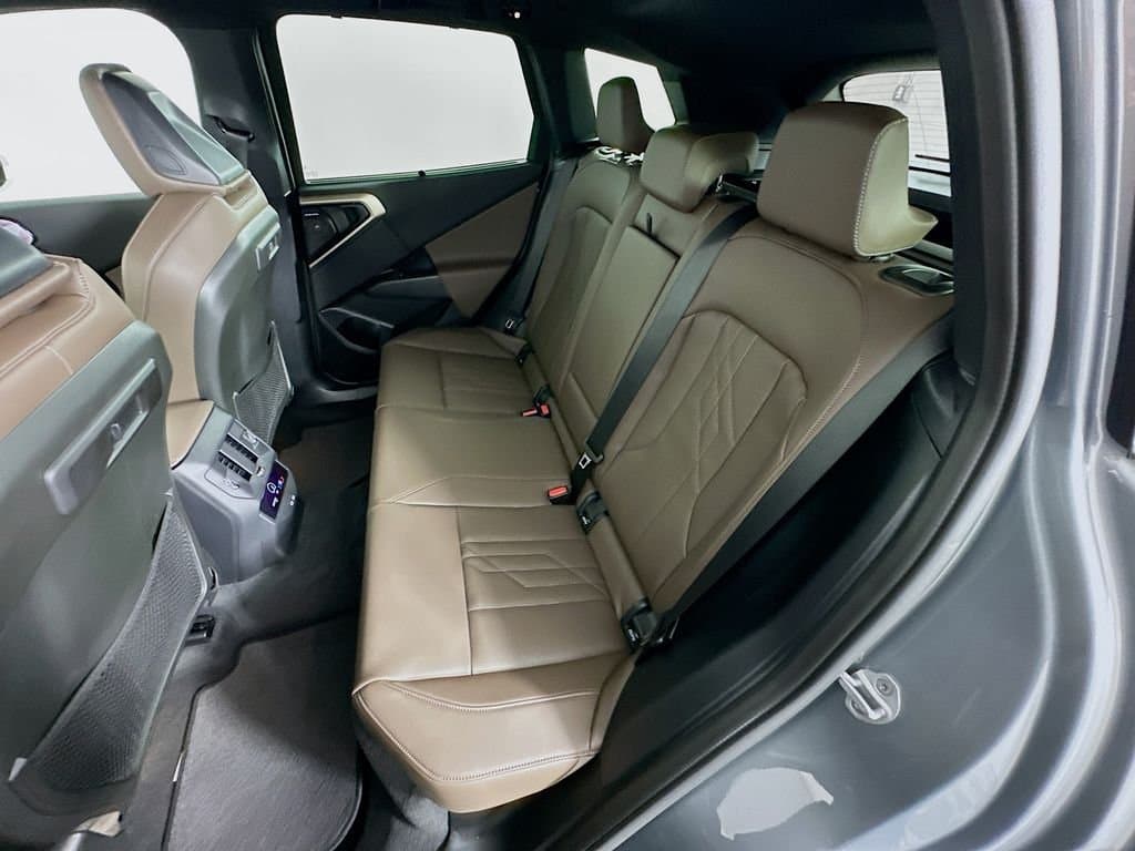 2025 BMW X3 - Image 17