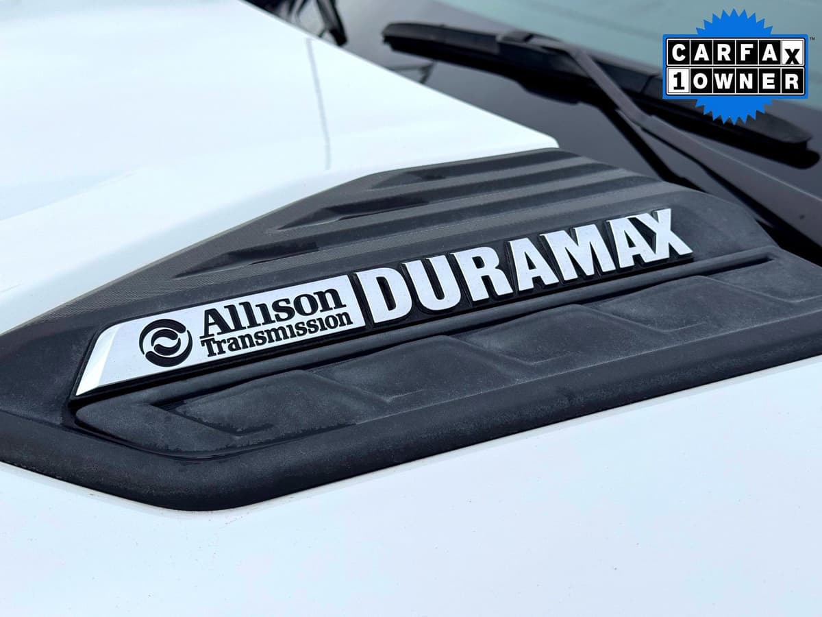 2022 Chevrolet Silverado 2500Hd - Image 3