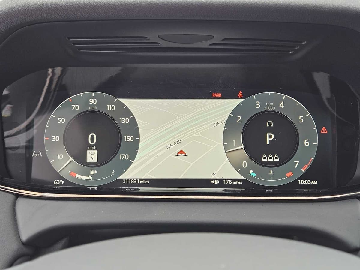 2026 Land Rover Range Rover Evoque - Image 14