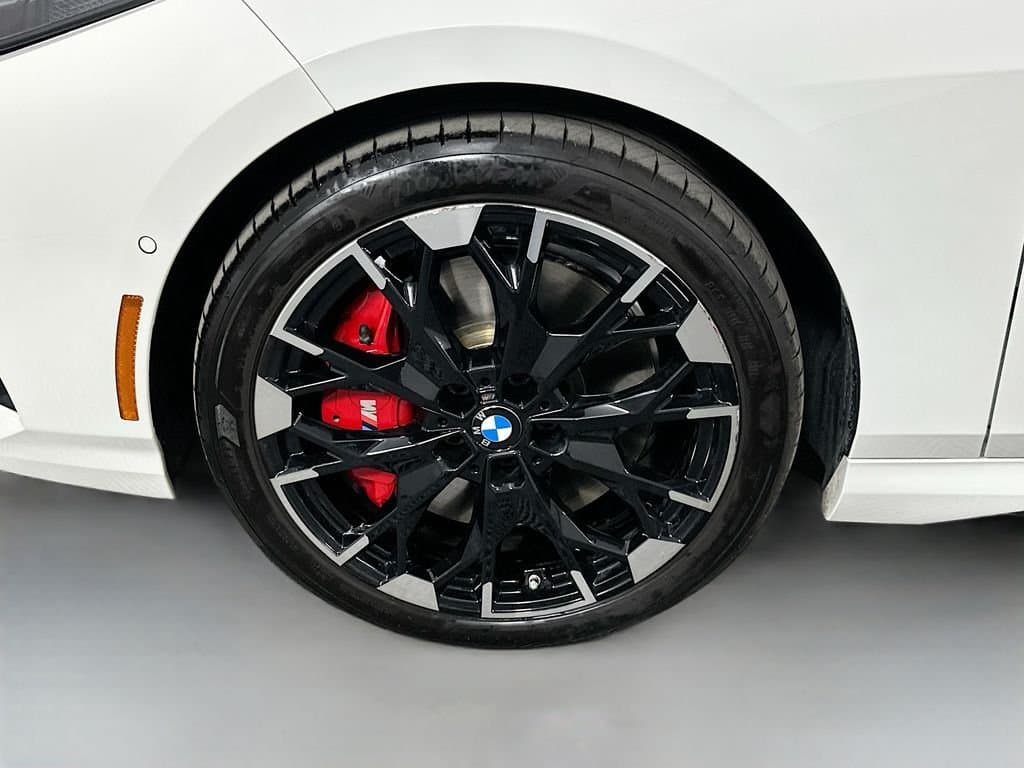 2025 BMW 2 Series - Image 30