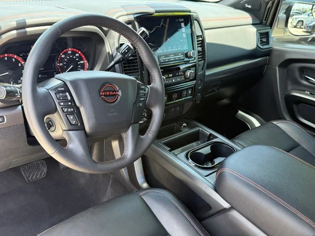 2023 Nissan Titan - Image 10