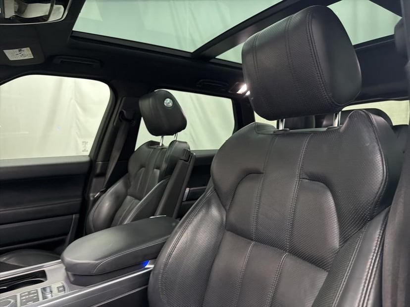 2017 Land Rover Range Rover Sport - Image 13