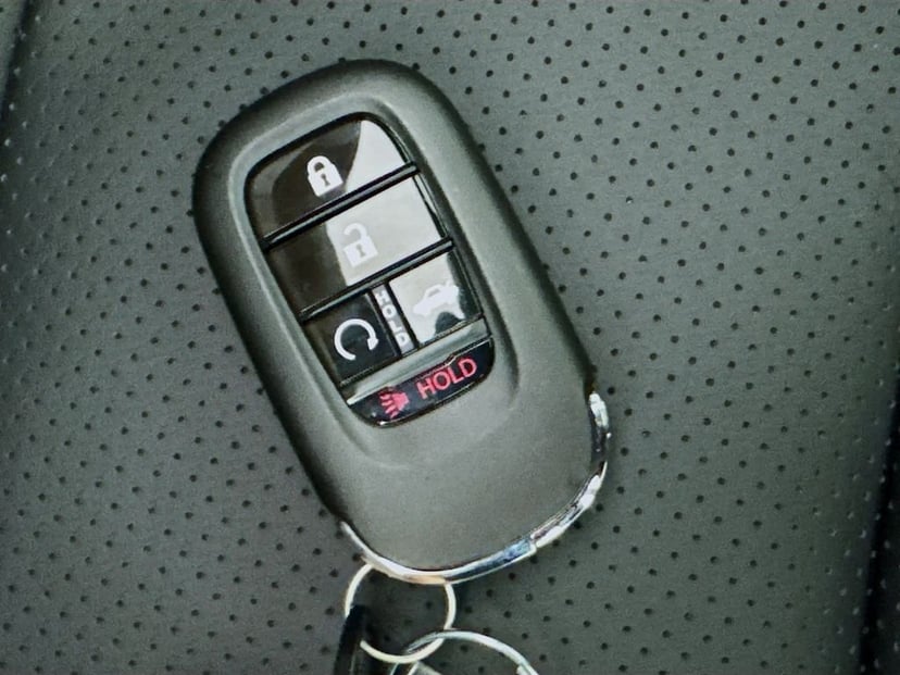 2026 Honda Accord Hybrid - Image 40