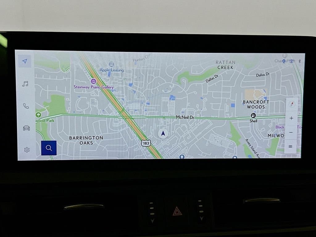 2024 Lexus ES - Image 13