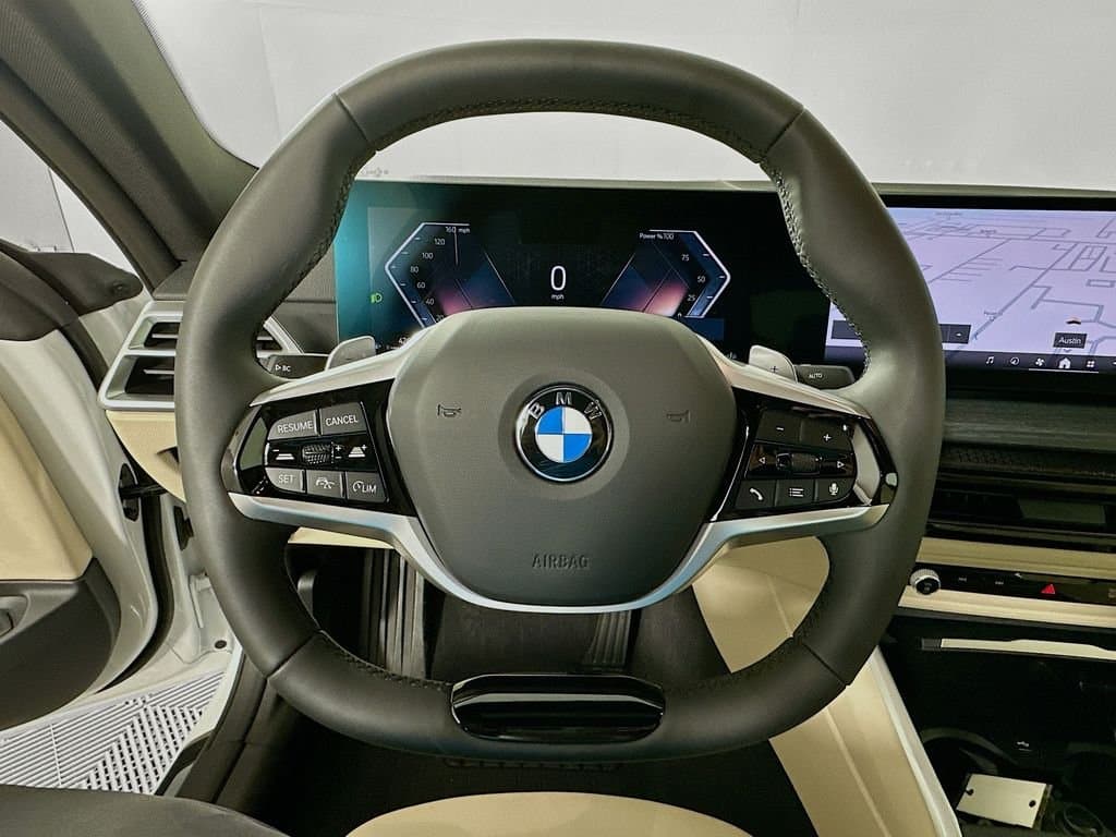 2025 BMW 4 Series - Image 11