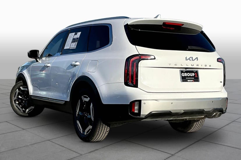 2024 Kia Telluride - Image 12