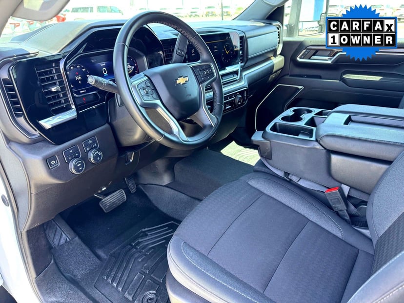 2024 Chevrolet Silverado 3500HD - Image 11