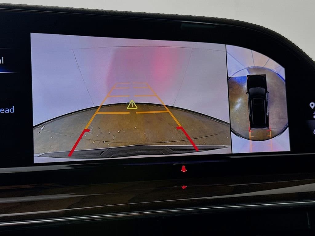 2023 CADILLAC Escalade - Image 19