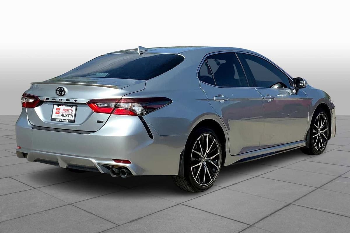 2024 Toyota Camry - Image 12