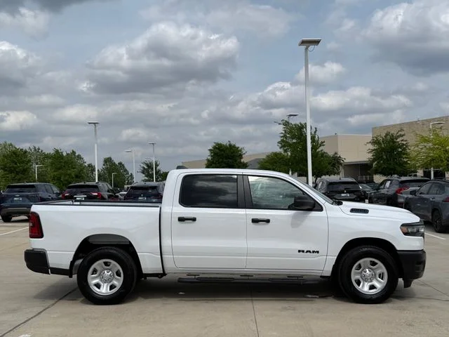 2025 Ram 1500 - Image 5