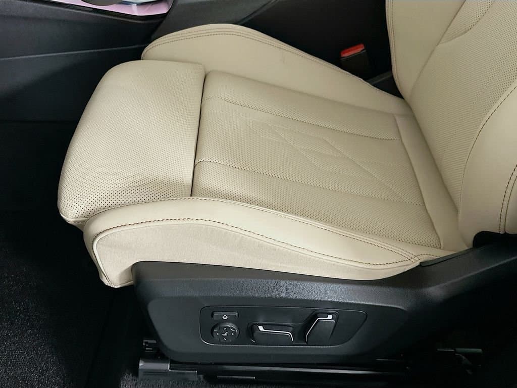 2025 BMW X3 - Image 21