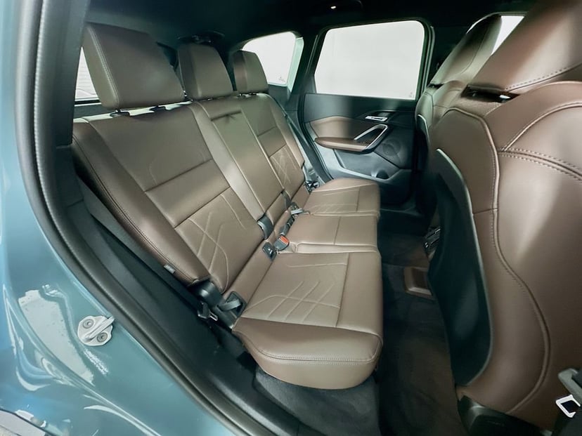 2025 BMW X1 - Image 27