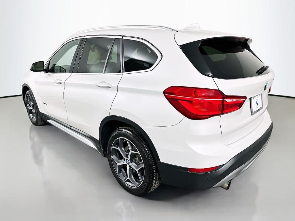 2017 BMW X1 - Image 7