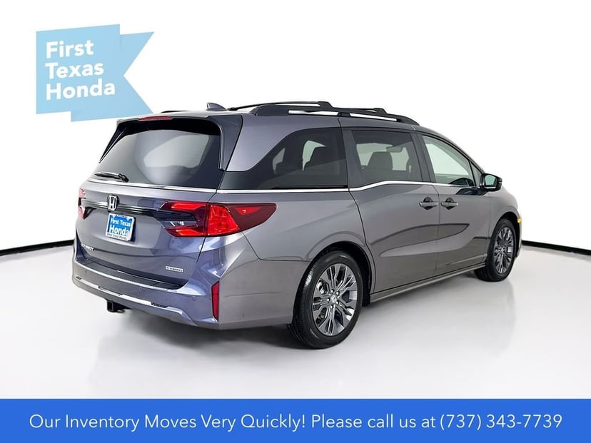 2026 Honda Odyssey - Image 8