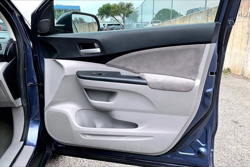 2012 Honda CR-V - Image 20