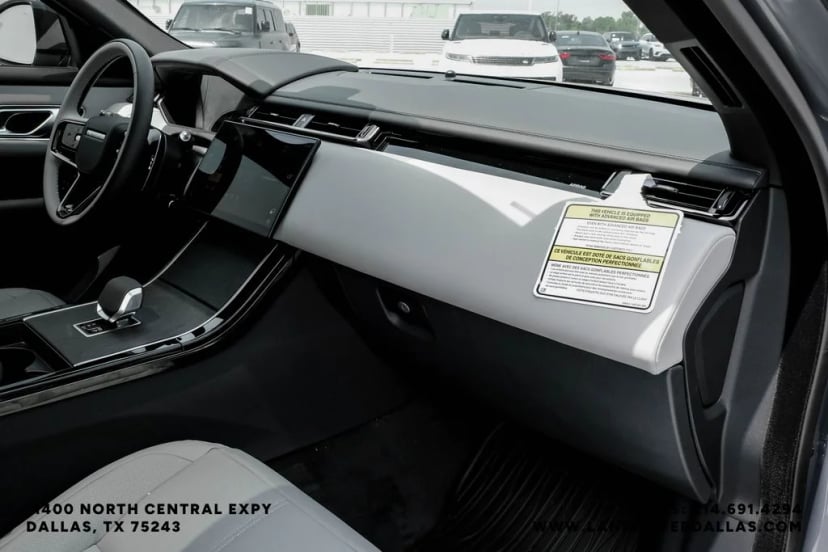 2026 Land Rover Range Rover Velar - Image 8