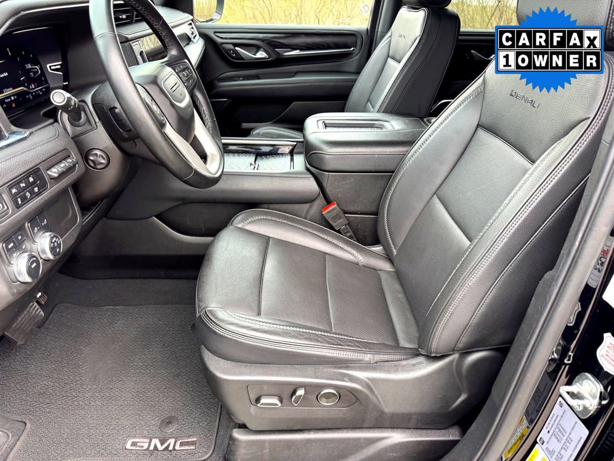 2024 GMC Yukon - Image 13