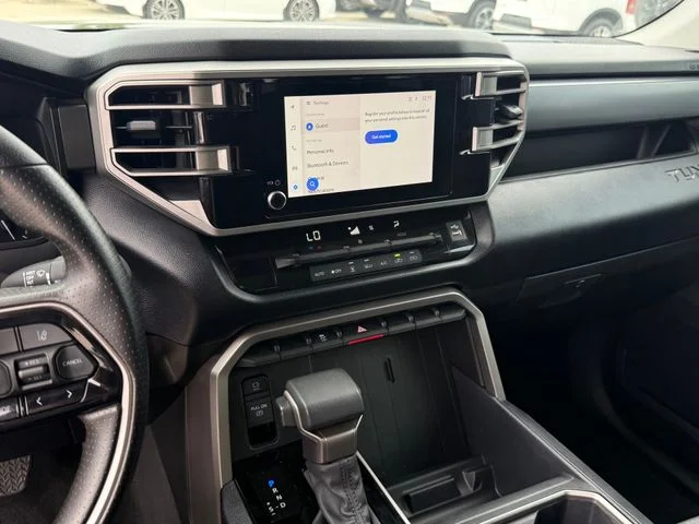 2024 Toyota Tundra - Image 16