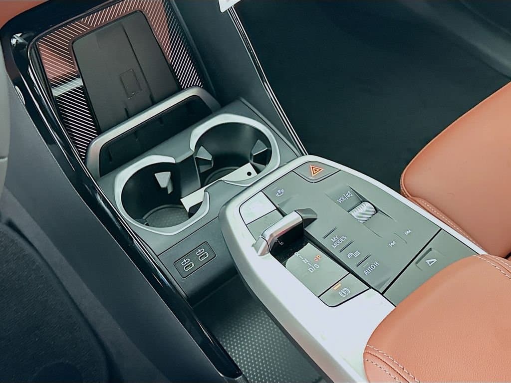 2026 BMW X1 - Image 15