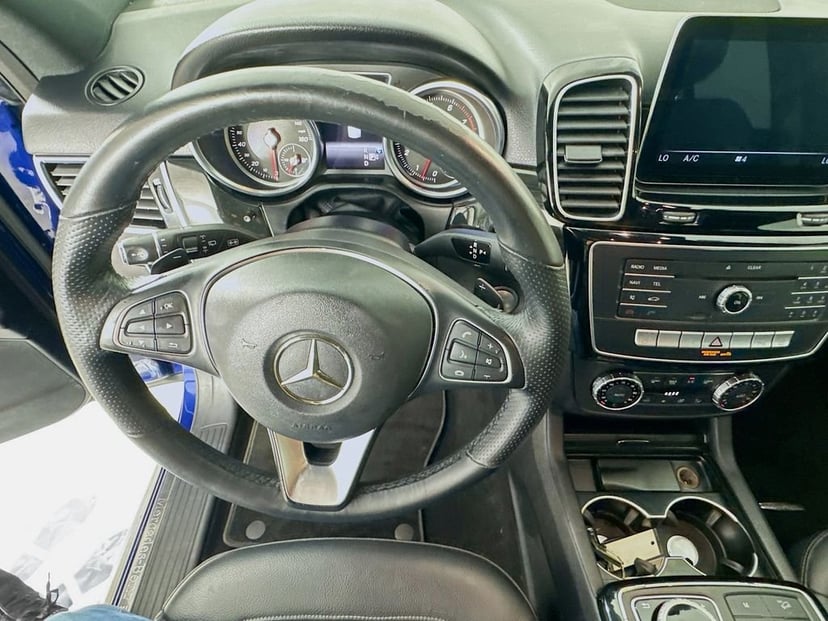 2017 Mercedes-Benz GLE - Image 12
