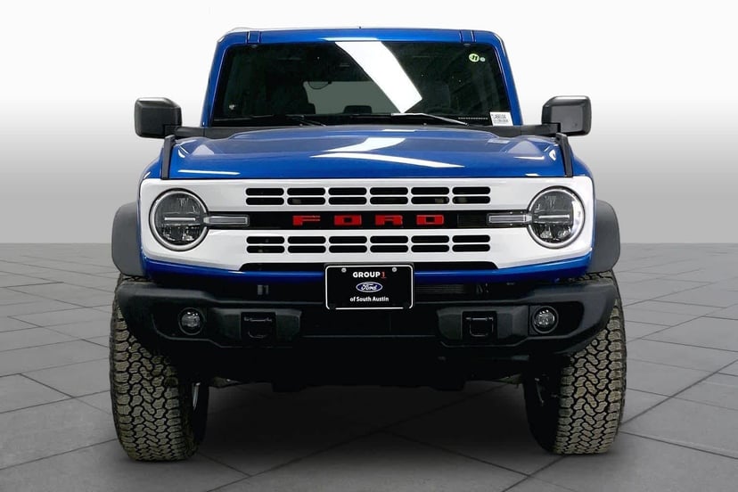2026 Ford Bronco - Image 3