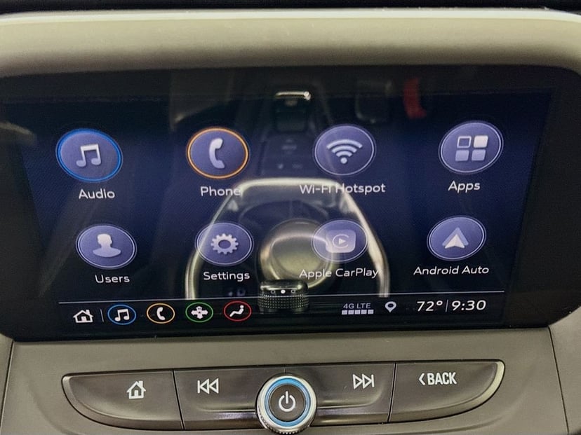 2019 Chevrolet Camaro - Image 17