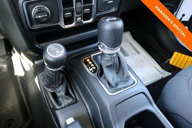 2026 Jeep Wrangler - Image 23