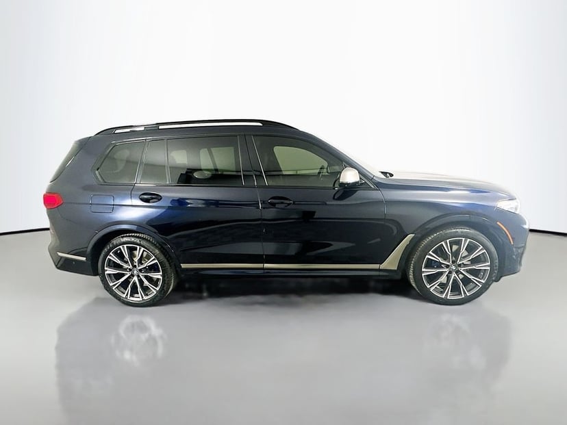 2021 BMW X7 - Image 3