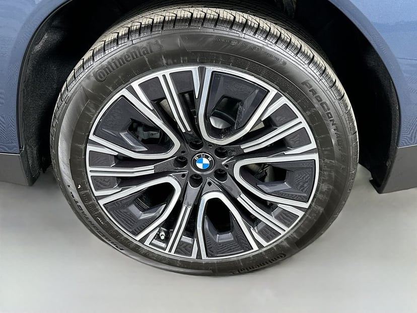 2026 BMW X3 - Image 23