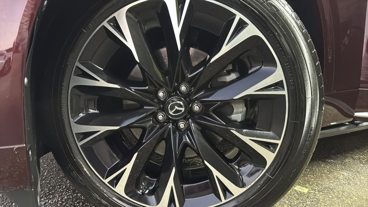 2024 Mazda CX-90 - Image 9