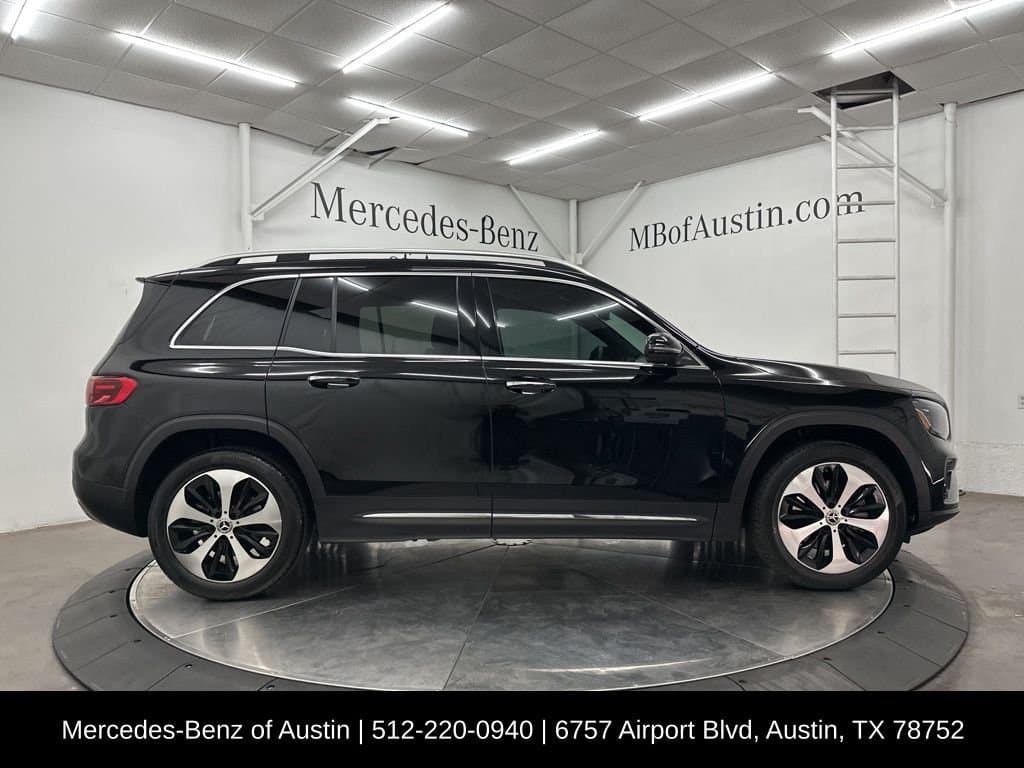 2025 MERCEDES-BENZ GLB - Image 9