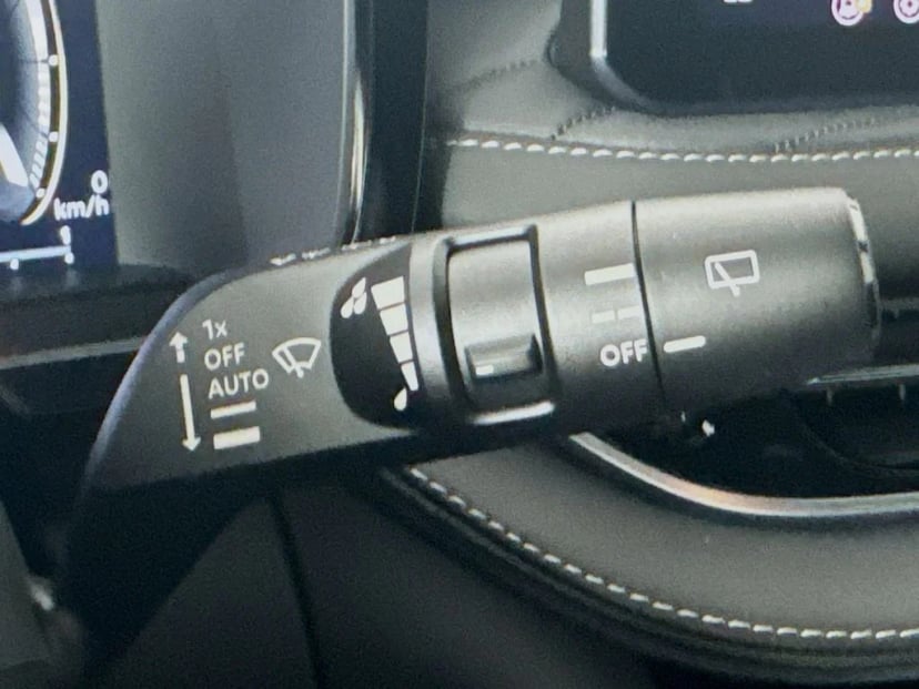 2027 INFINITI QX60 - Image 13