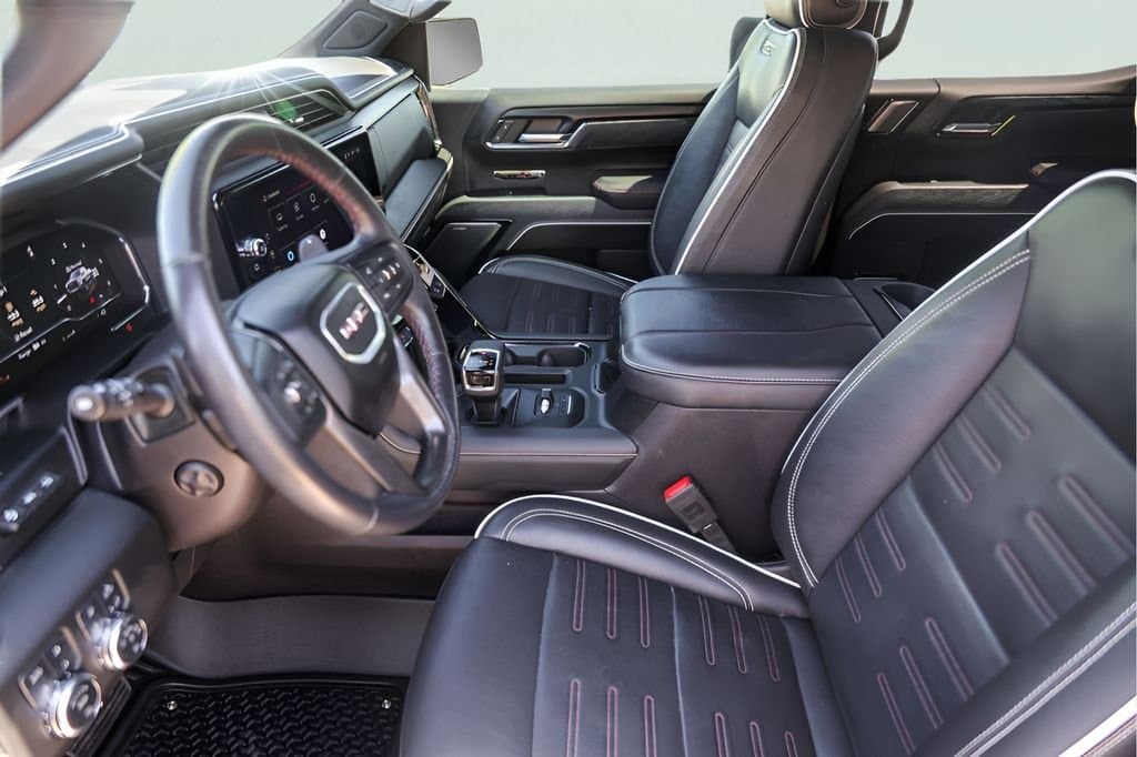2024 GMC Sierra 1500 - Image 12