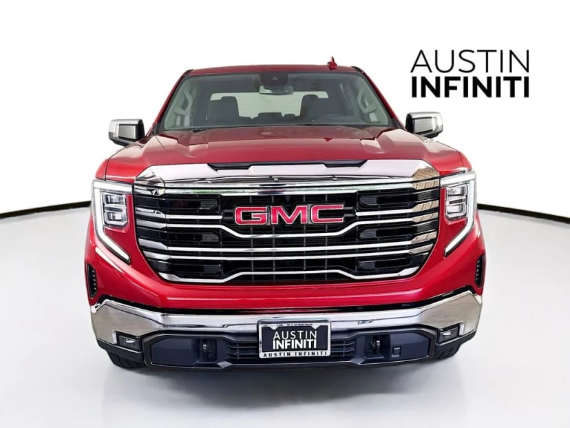 2025 GMC Sierra 1500 - Image 2