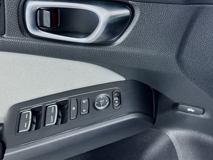 2026 Honda Civic Hybrid - Image 26