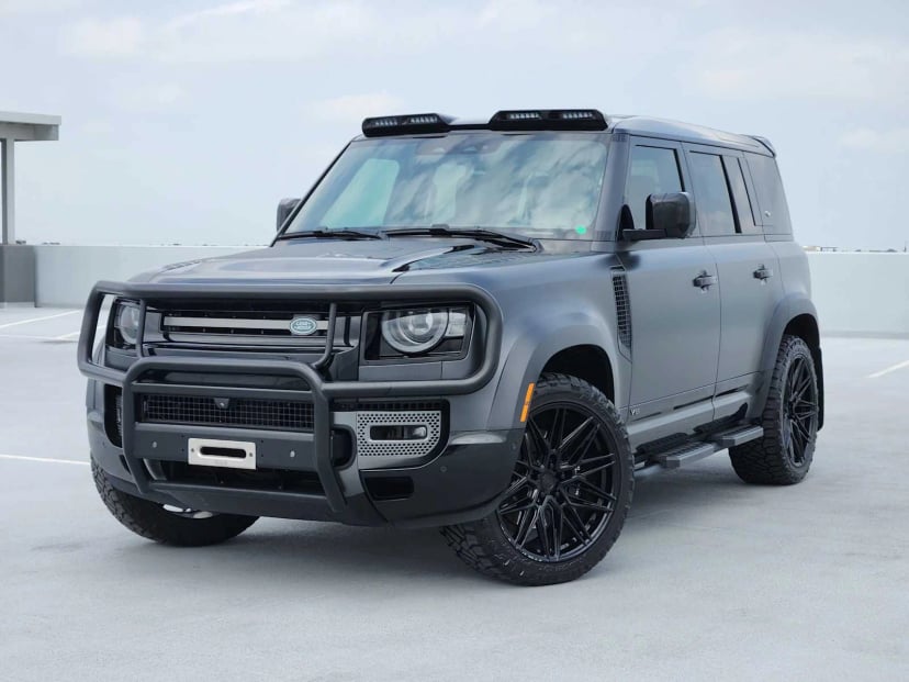 2023 Land Rover Defender - Image 1