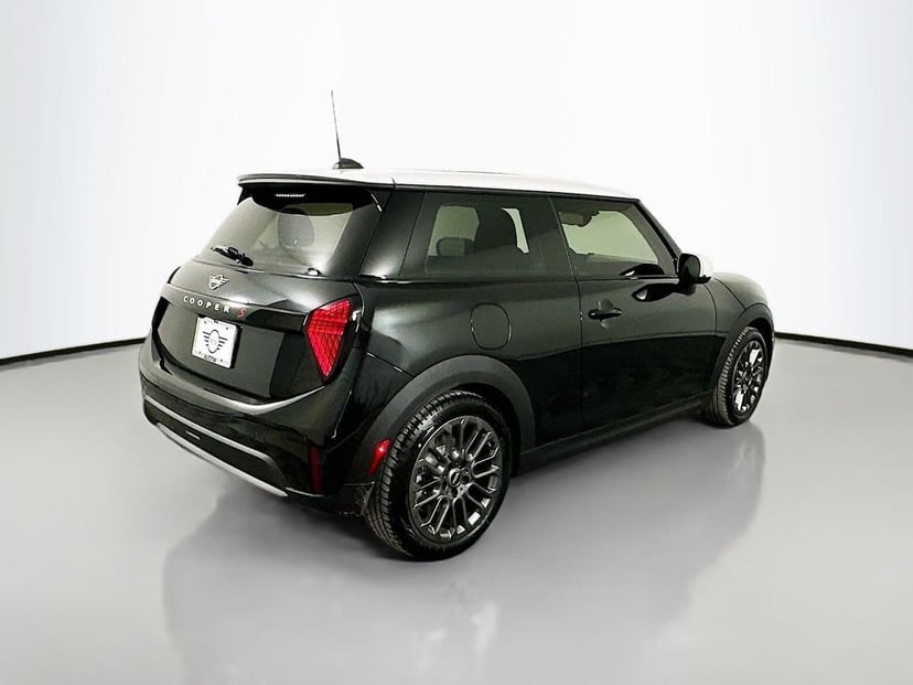 2025 MINI Cooper S - Image 5